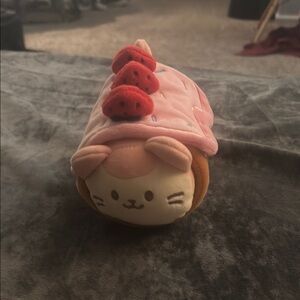Anirollz Strawberry Rollcake Kittiroll